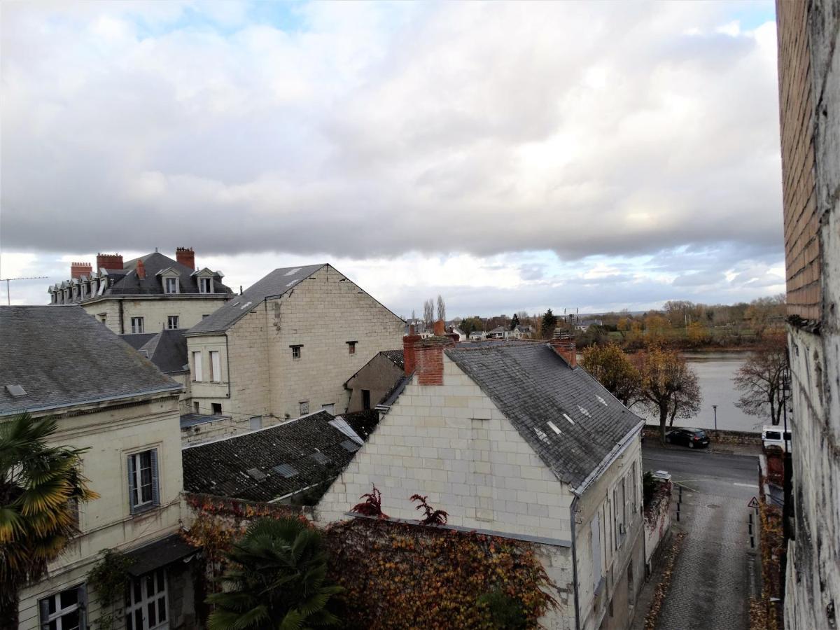 Vue Splendide Sur Chateau Saumur Exterior foto